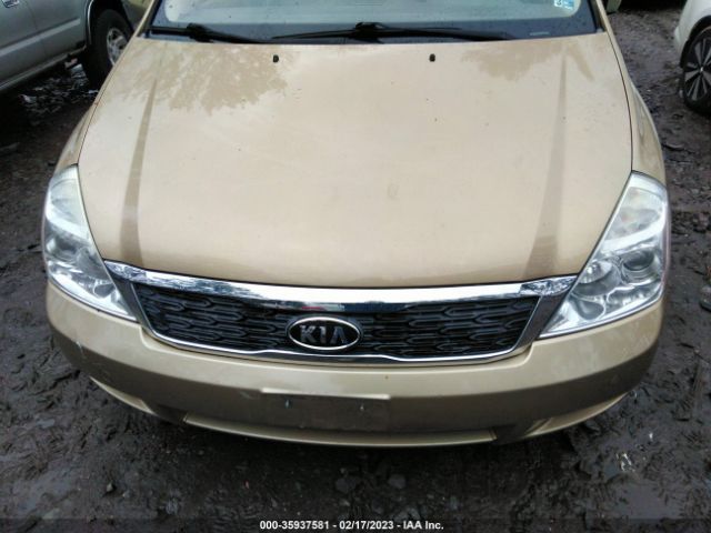 KNDMG4C77B6393816 KIA SEDONA LX