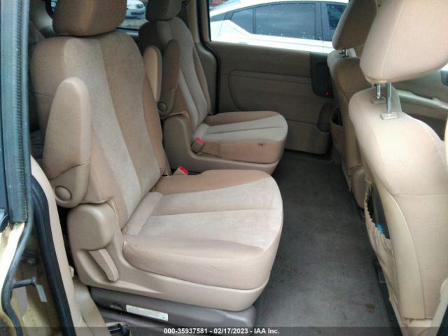 KNDMG4C77B6393816 KIA SEDONA LX