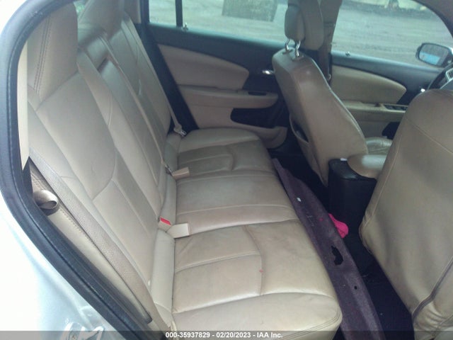 Chrysler 200 Limited 2011 1C3BC2FB5BN571823 Image 8