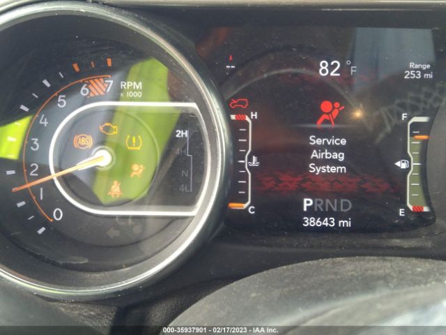 1C4HJXEN5MW625946 Jeep Wrangler