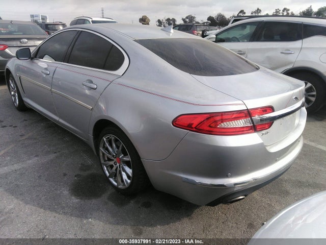 SAJWA0ESXDPU00552 Jaguar Xf I4 Rwd