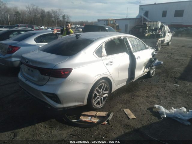 3KPF34AD2KE028483 KIA FORTE S