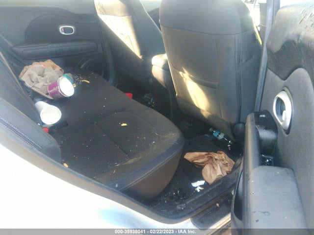 KIA Soul Base 2014 KNDJN2A20E7735951 Image 8
