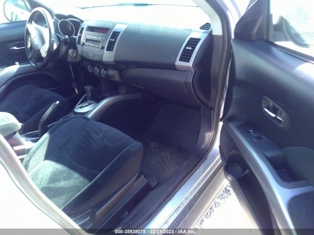 Mitsubishi Outlander 2011 JA4AS2AW4BU024532 Image 5