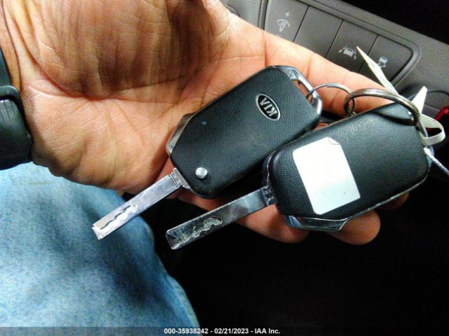3KPF24AD0KE069245 KIA Forte Lxs