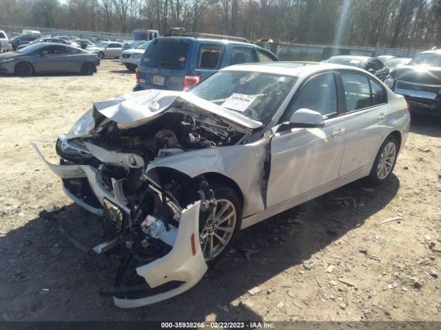 WBA8E1G30HNU17852 BMW 3 Series 320i