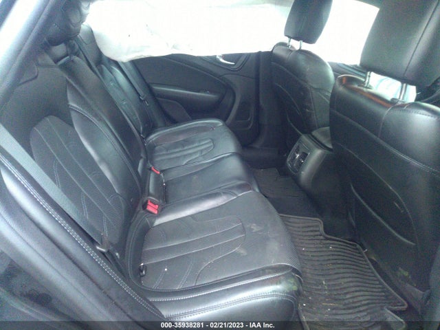 1C3CCCBG5GN146590 Chrysler 200 S