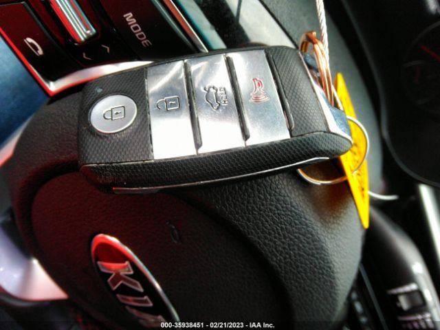 5XXGW4L2XKG373498 KIA OPTIMA SX