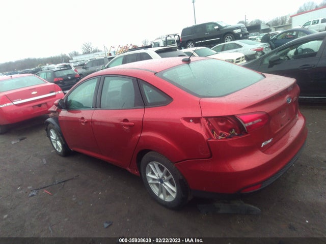 2018 Ford Focus, VIN: 1FADP3FE5JL258697