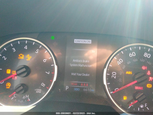 2T3P1RFV5NW280844 Toyota Rav4 Xle