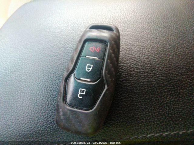 1FM5K8D88GGA79011 Ford EXPLORER XLT