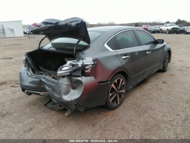 2018 Nissan Altima, VIN: 1N4AL3AP1JC112479