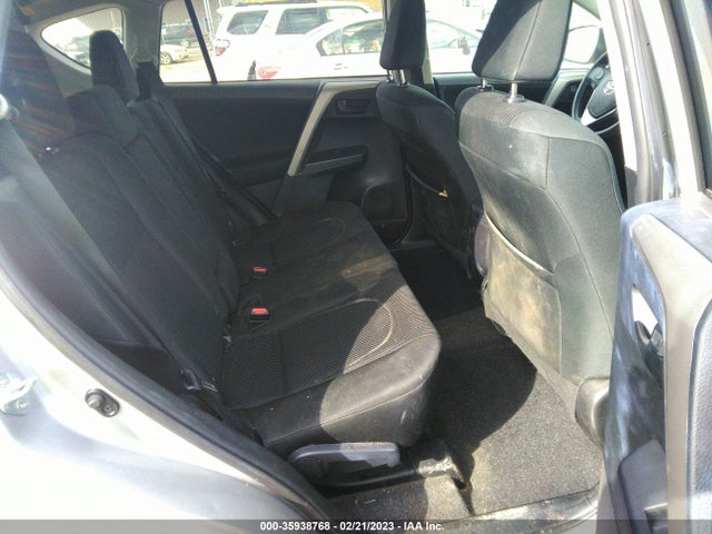 Toyota RAV4 LE 2016 2T3BFREV5GW414087 Image 8