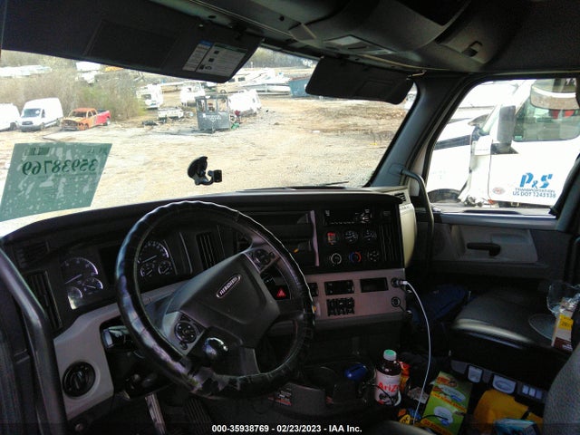 Продажа на аукционе авто 2021 Freightliner Cascadia 126, vin: 3AKJHHDR5MSMT2010, номер лота: 35938769