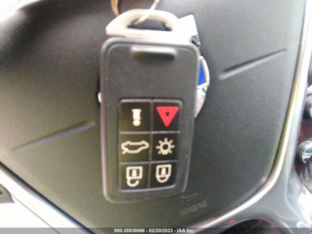 YV4902BZ8D1161773 Volvo Xc70 T6