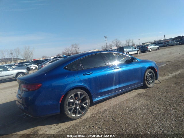 Chrysler 200 S 2015 1C3CCCBG6FN580998 Image 4