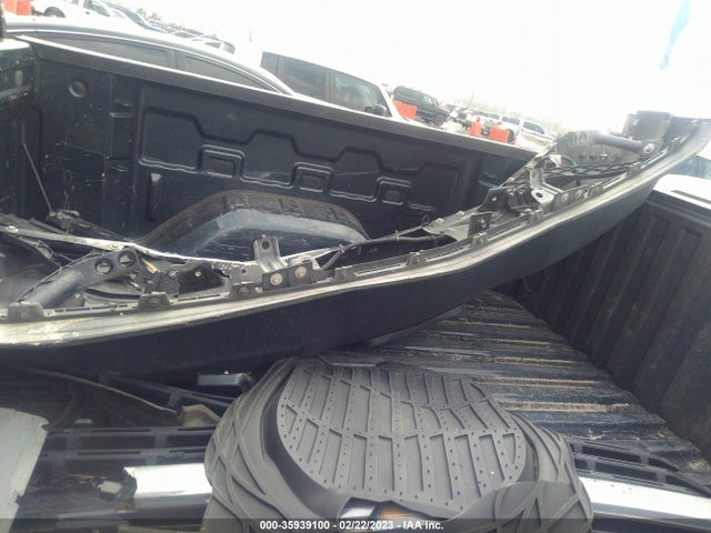 Chevrolet Silverado 1500 Lt 2019 1GCPWCED2KZ184754 Image 4