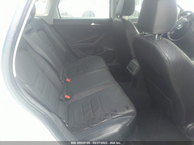 3VWGB7BUXKM181817 Volkswagen Jetta Sel Premium
