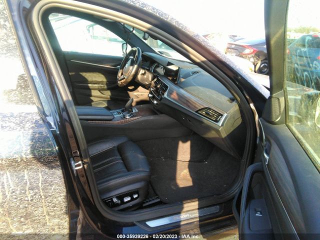 WBAJE7C3XHWA03789 BMW 5 Series 540i Xdrive