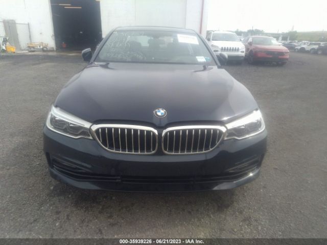 WBAJE7C3XHWA03789 BMW 5 Series 540i Xdrive