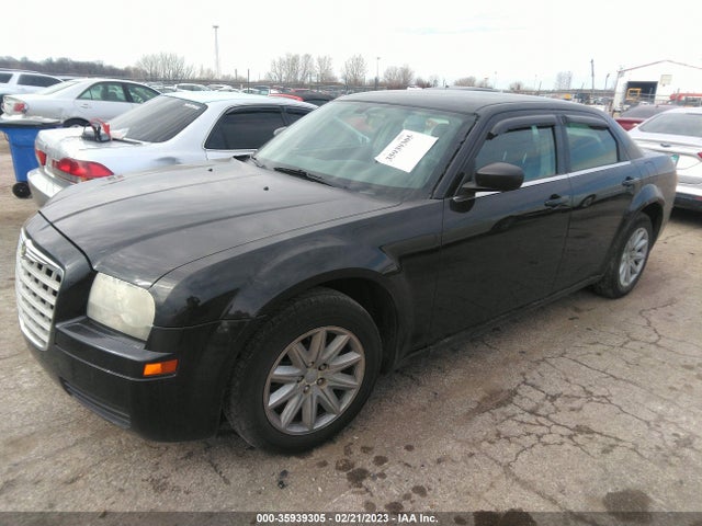 Chrysler 300 2007 2C3KA43RX7H670852 Image 2