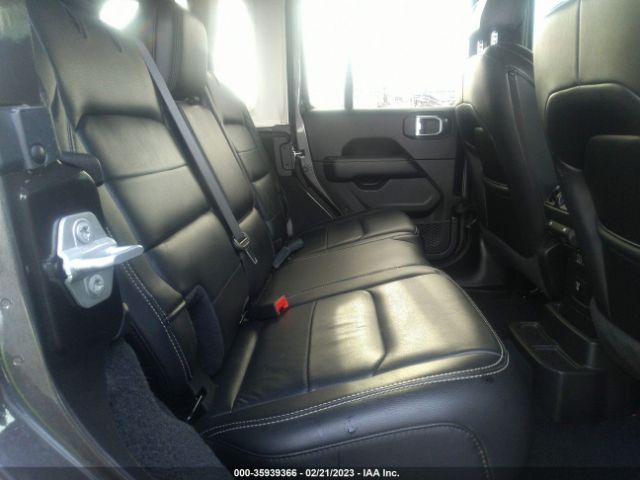 1C4HJXEN1KW618408 Jeep Wrangler Unlimited Sahara