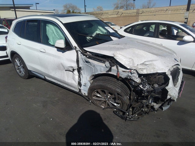 2018 BMW X3, VIN: 5UXTR9C5XJLD73062
