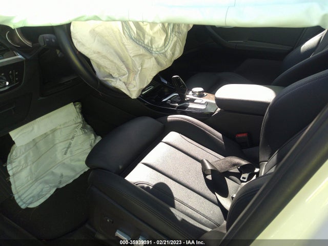 2018 BMW X3, VIN: 5UXTR9C5XJLD73062