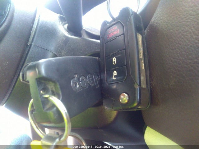 Jeep Renegade Latitude 2015 ZACCJBBT6FPB45625 Image 3