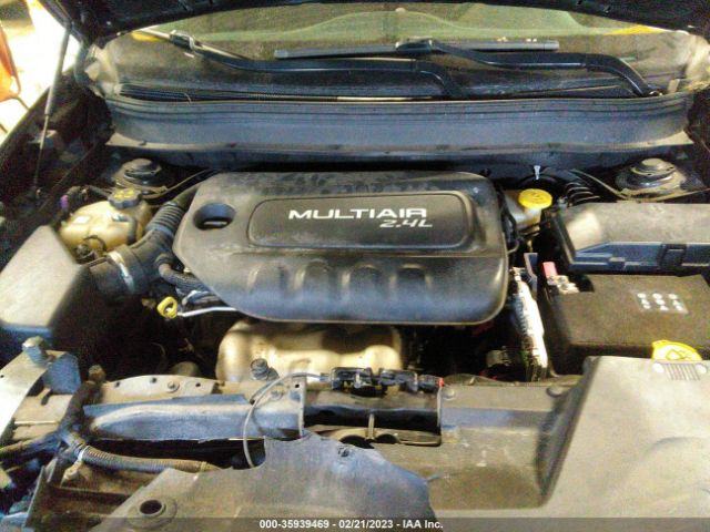 1C4PJMCBXEW243951 Jeep Cherokee Latitude