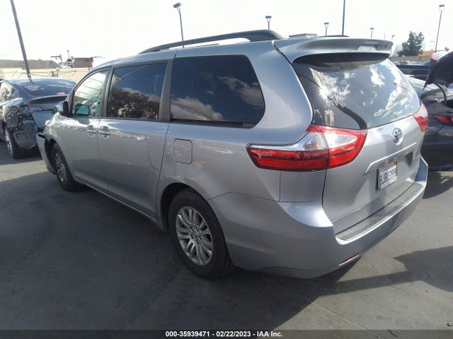2017 Toyota Sienna, VIN: 5TDYZ3DC7HS860937
