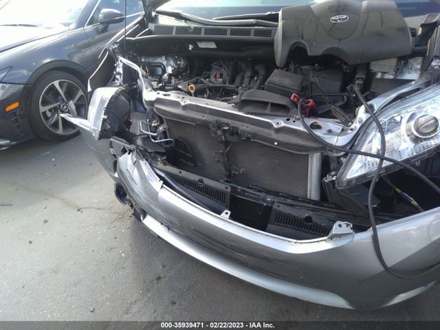 2017 Toyota Sienna, VIN: 5TDYZ3DC7HS860937