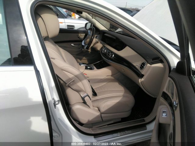 W1KUG8GB6LA571029 Mercedes-Benz S-class S 560