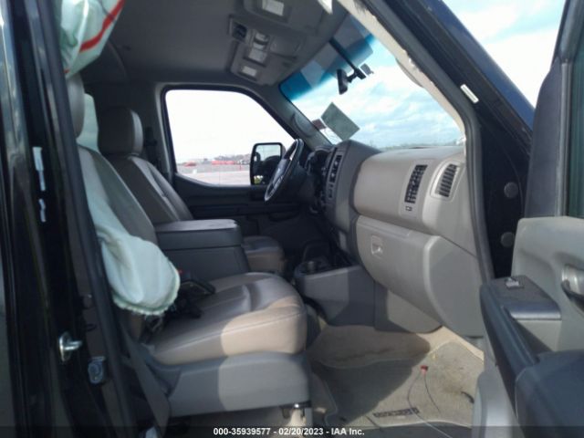 5BZAF0AA7KN850854 Nissan Nv Passenger Nv3500 Hd Sl