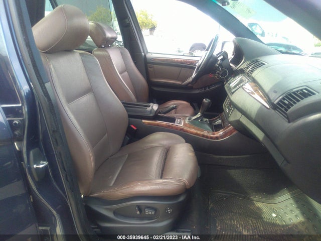 2005 BMW X5 4.4I VIN: 5UXFB53595LV18010