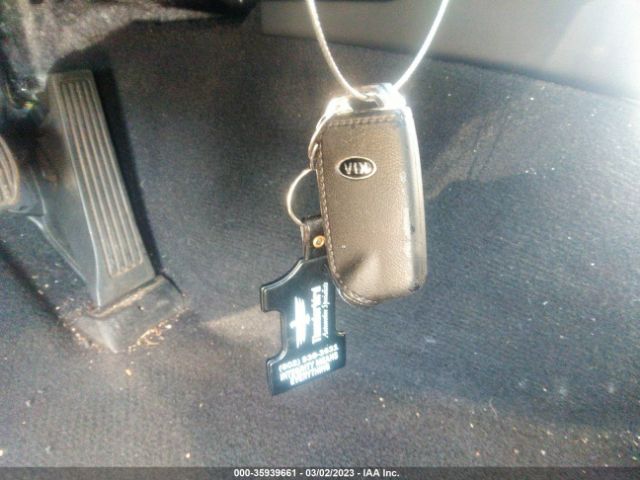 KNAE25LA8J6024799 KIA Stinger Premium