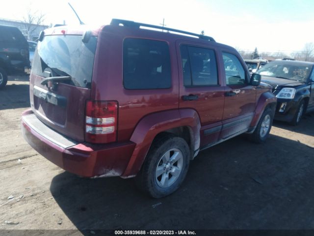 1C4PJMAK9CW119007 Jeep Liberty Sport