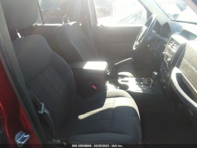 1C4PJMAK9CW119007 Jeep Liberty Sport