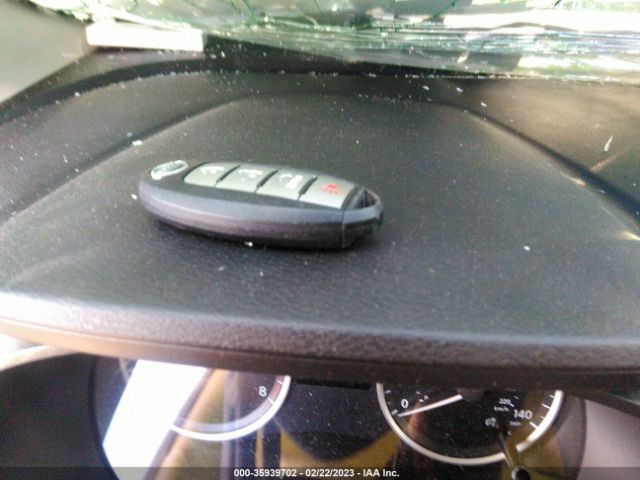 3N1CN8DV1ML882343 Nissan VERSA S