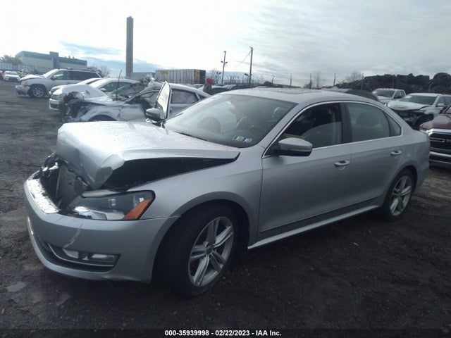 1VWBT7A39FC060168 Volkswagen Passat 1.8t Se W/sunroof & Nav