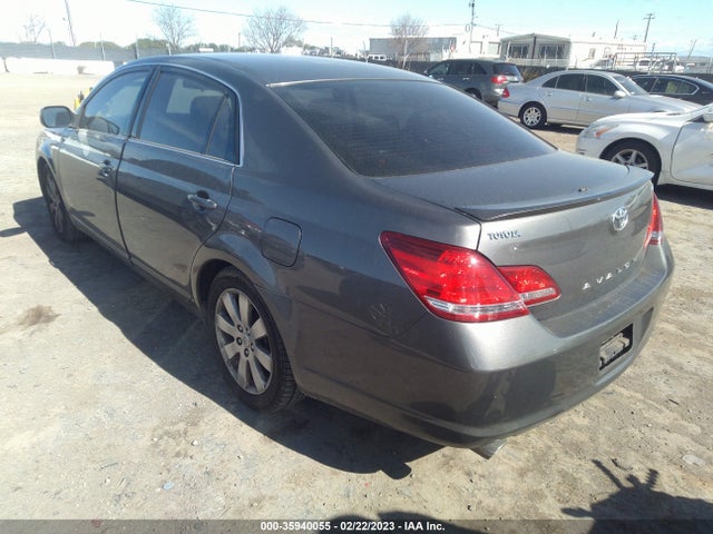 35940055 :رقم المزاد ، 4T1BK36B45U011592 vin ، 2005 Toyota Avalon Xl/touring/xls/limited مزاد بيع