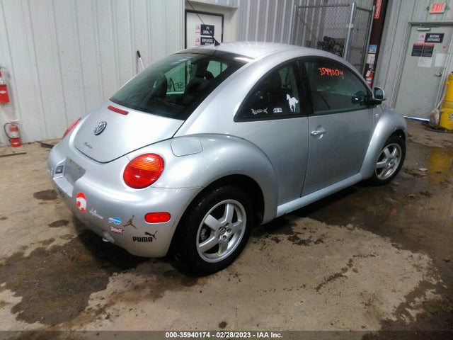 Volkswagen New Beetle 2000 3VWDD21C3YM482673 Image 5