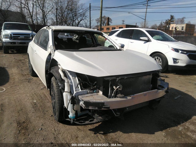 2019 2HGFC2F8XKH598852 main image