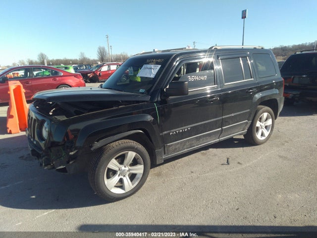 Jeep Patriot Latitude 2015 1C4NJRFB1FD425888 Image 2