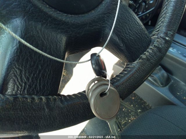 1J4GL38KX4W170618 Jeep Liberty Renegade