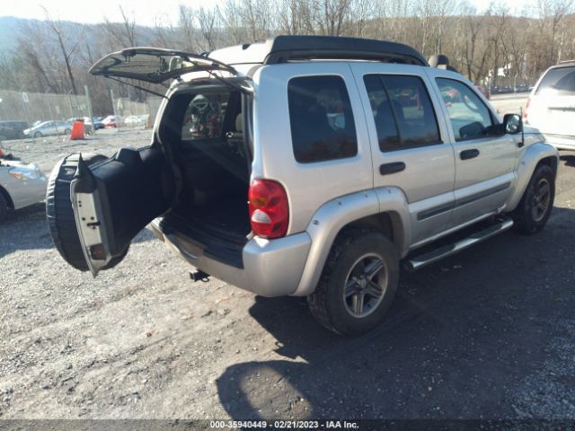 1J4GL38KX4W170618 Jeep Liberty Renegade