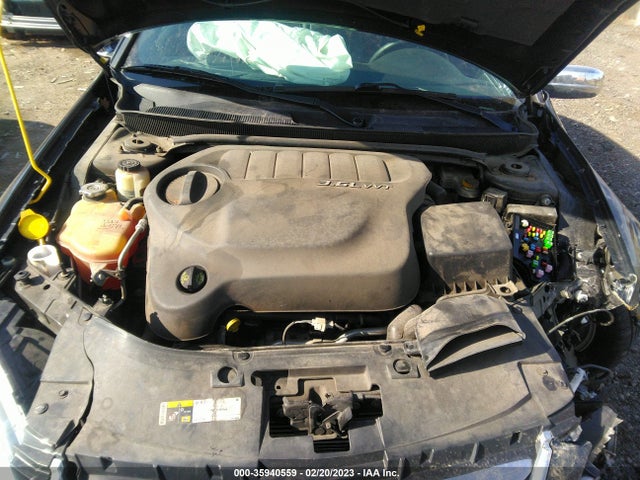 Chrysler 200 Limited 2014 1C3CCBCG2EN198510 Image 10