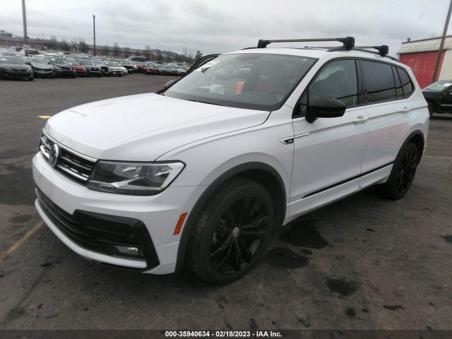 3VV2B7AX1LM131058 Volkswagen Tiguan Se/sel/se R-line Black