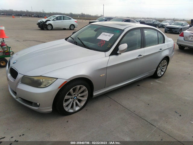 BMW 3 Series 328i 2011 WBAPH5G5XBNM78273 Image 2