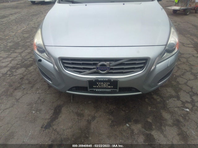 Volvo S60 T5 2013 YV1612FH6D2183912 Image 7